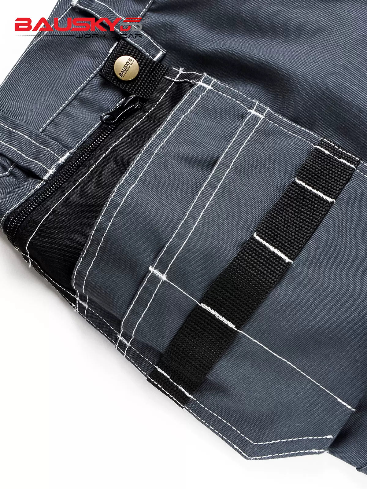 Bauskydd B219 detachable tool pocket close-up on work shorts